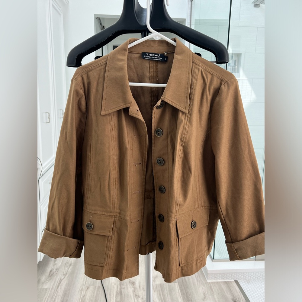 Women’s Tribal Blazer Camel Color Size 12
